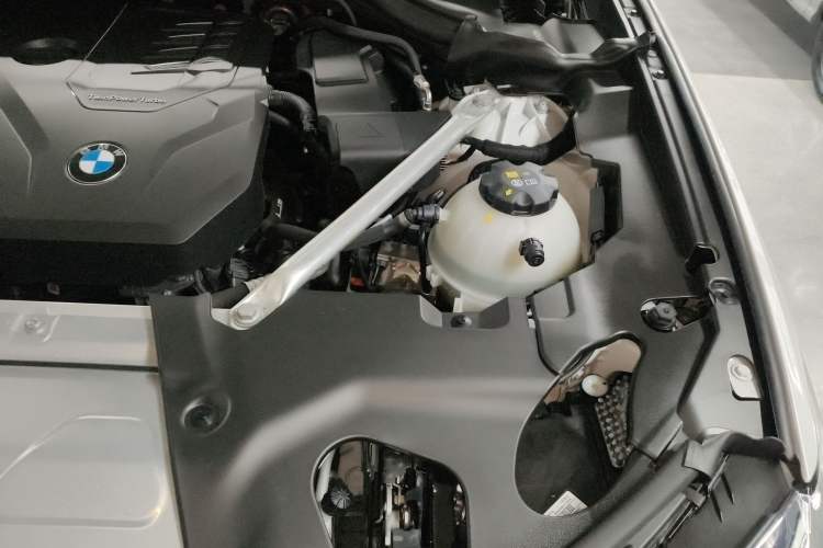 Used BMW X3 2023 xDrive25i M Sport Package Engine Bay Left