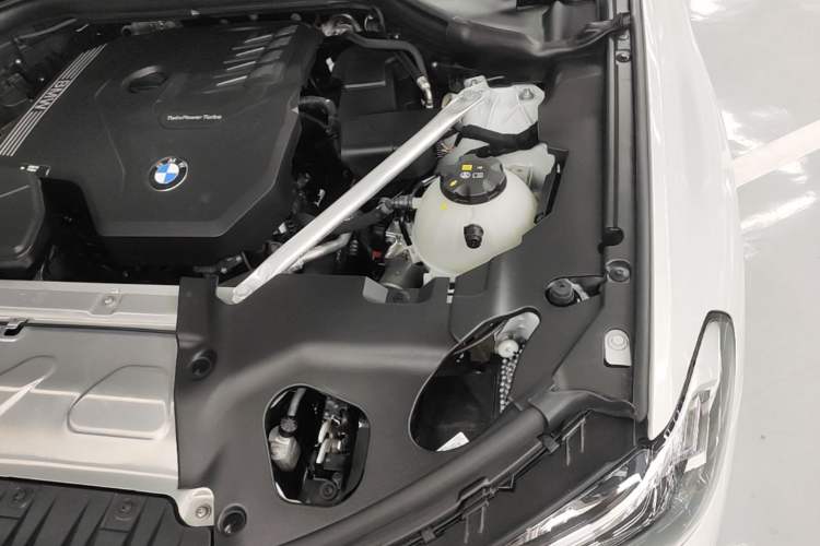 Used BMW X3 2023 xDrive25i M Sport Package Engine Bay Left