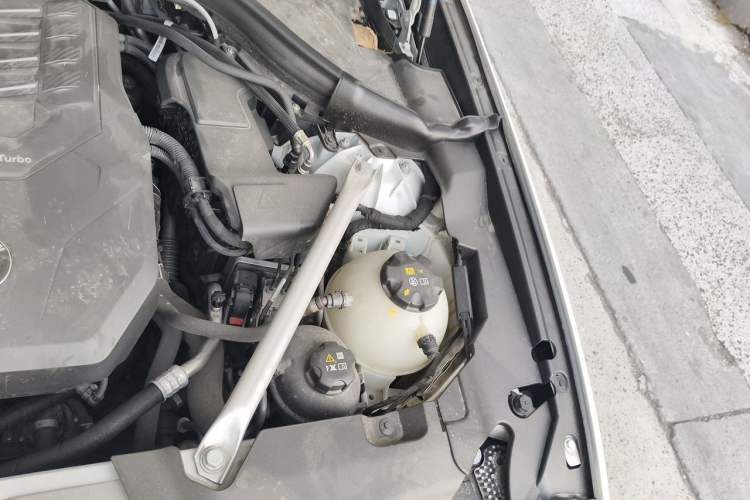 Used BMW X3 2023 xDrive30i Leading Model M Night Edition Package Engine Bay Left