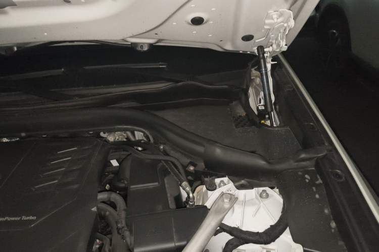 Used BMW X3 2023 xDrive25i M Sport Package Engine Bay Left