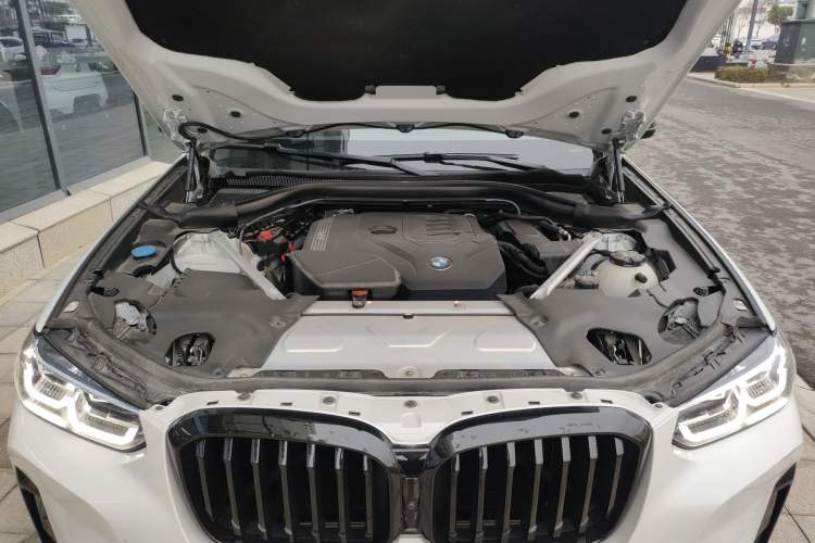 Used BMW X3 2023 Restyled xDrive30i Leading Edition M Night Sky Package Engine Bay