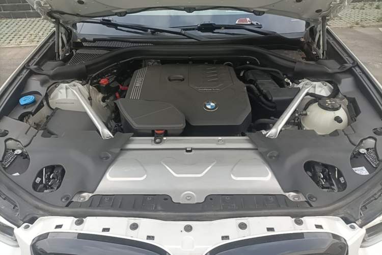 Used BMW X3 2023 xDrive25i M Sport Package Engine Bay