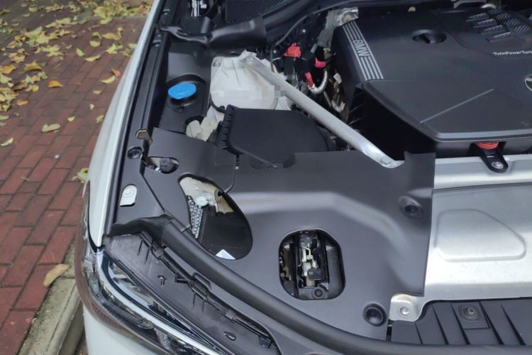 Used BMW X3 2023 Restyled xDrive30i Leading Edition M Night Sky Package Engine Bay Right