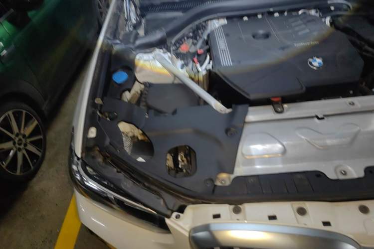 Used BMW X3 2023 xDrive25i M Sport Package Engine Bay Right