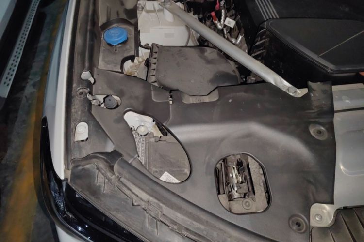 Used BMW X3 2023 Restyled xDrive30i Luxury Version M Night Edition Package Engine Bay Right