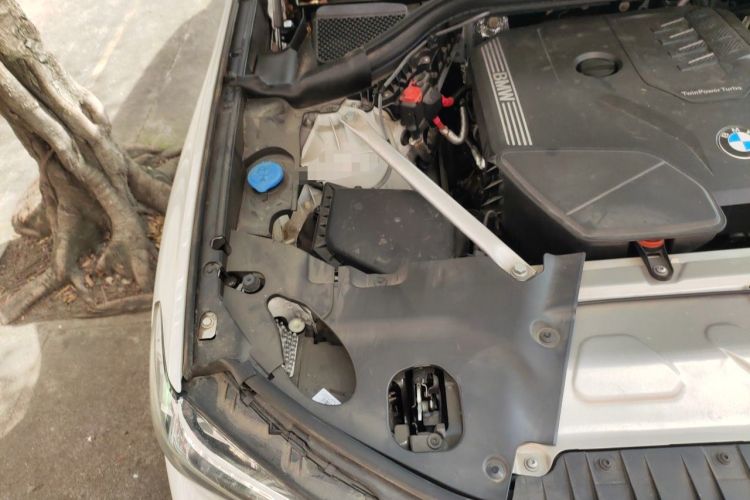 Used BMW X3 2023 xDrive25i M Sport Package Engine Bay Right