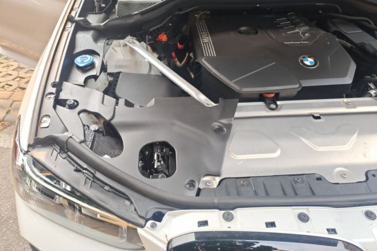 Used BMW X3 2023 Restyled xDrive30i Leading Edition M Night Sky Package Engine Bay Right