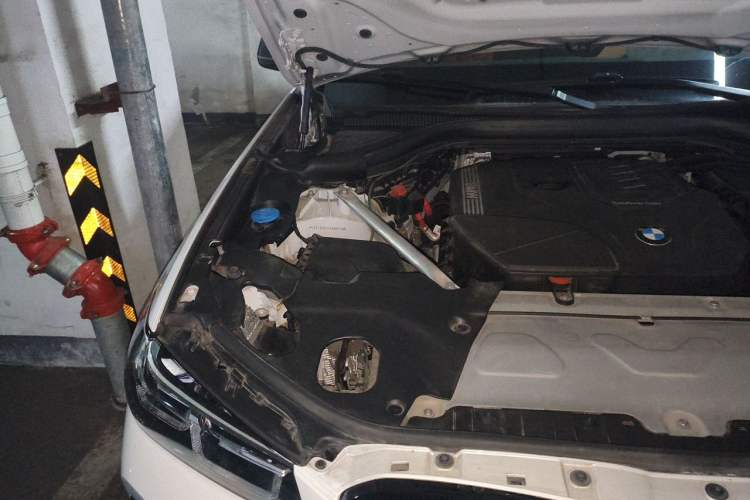 Used BMW X3 2023 xDrive30i Leading Model M Night Edition Package Engine Bay Right