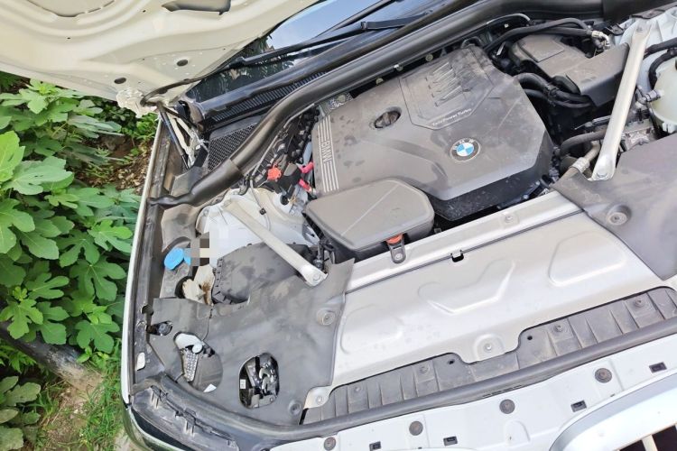Used BMW X3 2023 xDrive25i M Sport Package Engine Bay Right