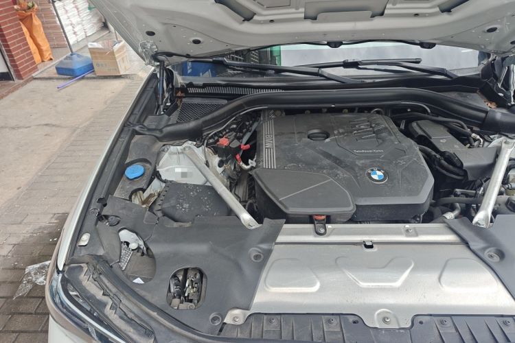 Used BMW X3 2023 Restyled xDrive30i Leading Edition M Night Sky Package Engine Bay Right