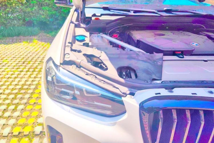 Used BMW X3 2023 Restyled xDrive30i Leading Edition M Night Sky Package Engine Bay Right