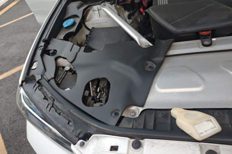Used BMW X3 2023 xDrive30i Leading Model M Night Edition Package Engine Bay Right