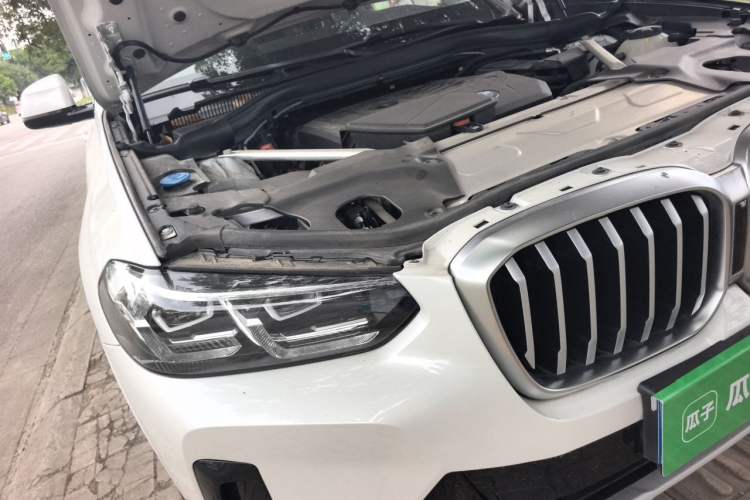 Used BMW X3 2023 xDrive25i M Sport Package Engine Bay Right