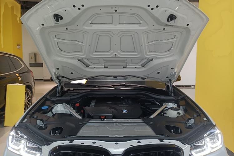 Used BMW X3 2023 xDrive25i M Sport Package Engine Bay