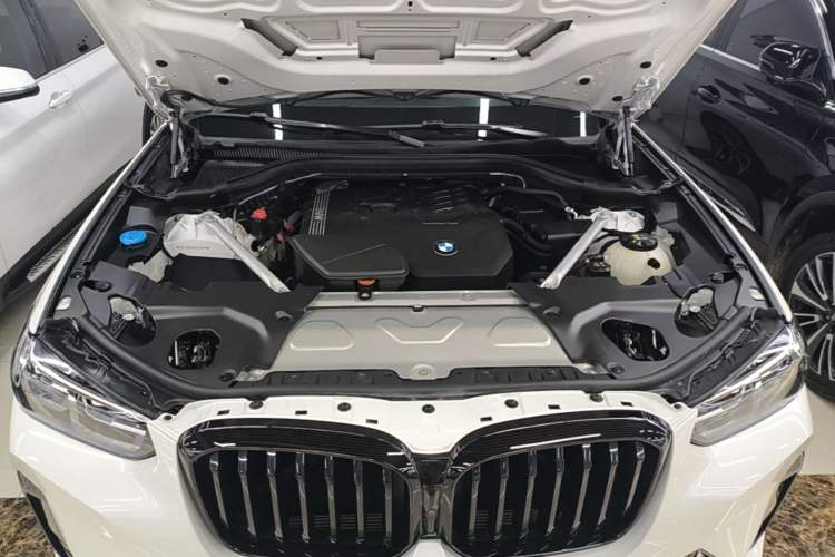 Used BMW X3 2023 Restyled xDrive30i Leading Edition M Night Sky Package Engine Bay
