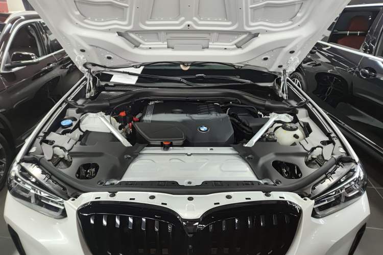 Used BMW X3 2023 Restyled xDrive30i Leading Edition M Night Sky Package Engine Bay