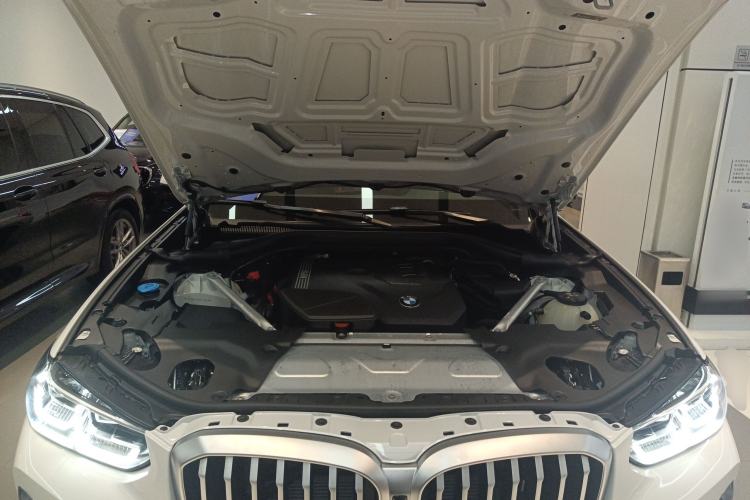 Used BMW X3 2023 xDrive25i M Sport Package Engine Bay