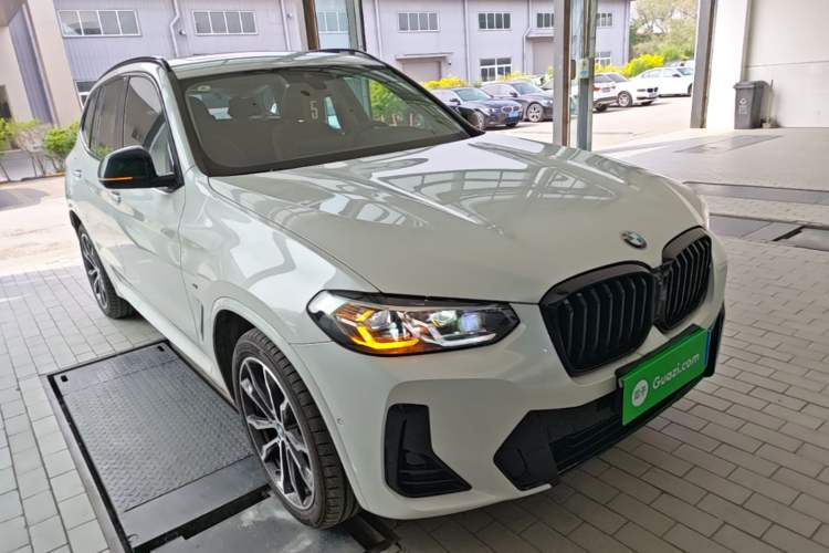 Used BMW X3 2023 Restyled xDrive30i Leading Edition M Night Sky Package Exterior 1