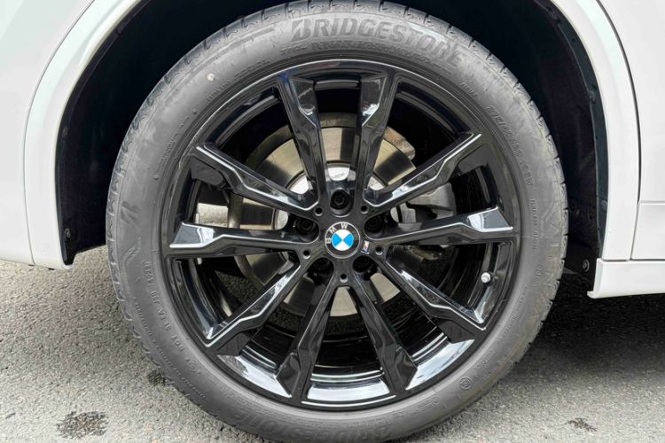 Used BMW X3 2023 xDrive30i Luxury Edition M Night Sky Package Exterior 10