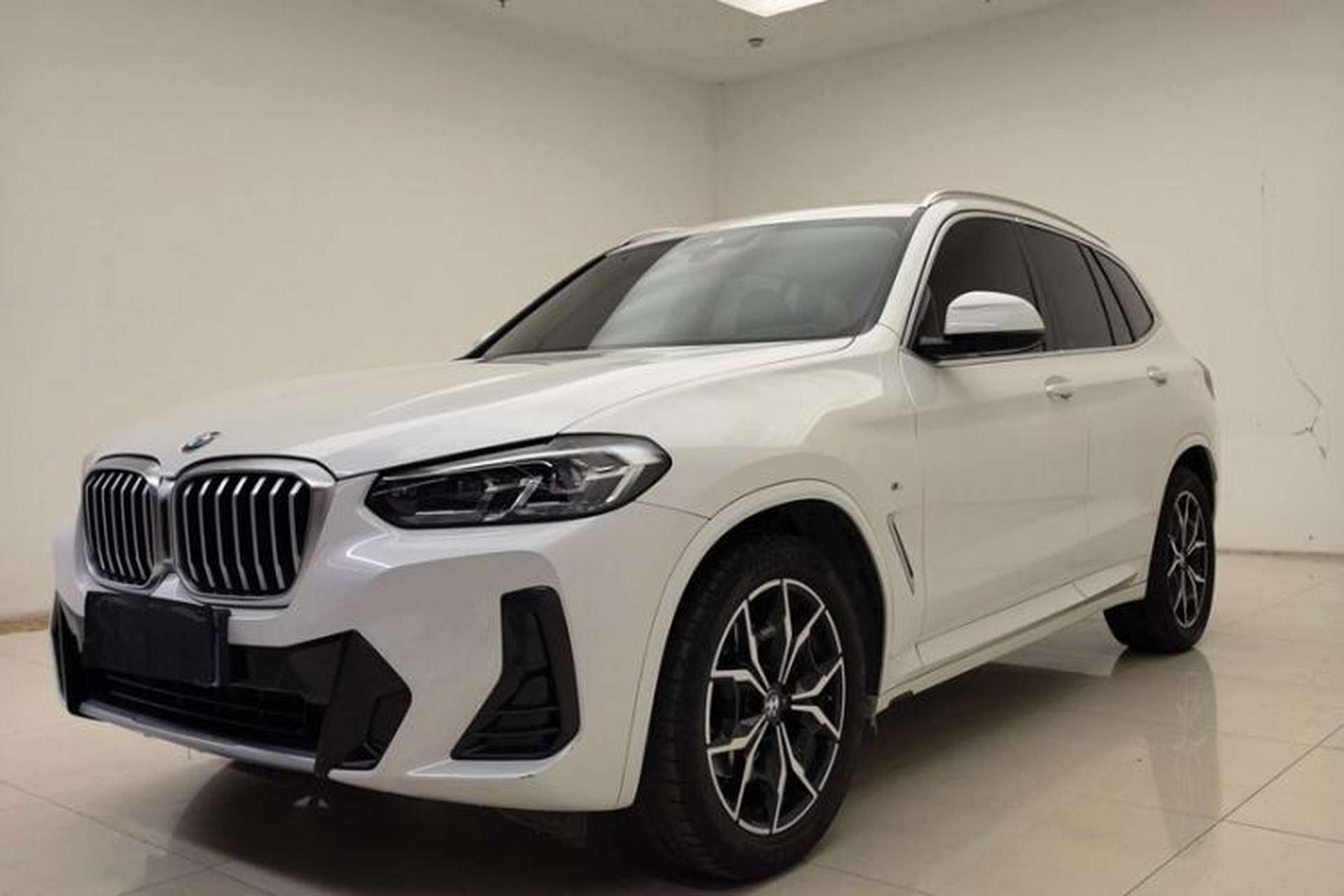 Used BMW X3 2023 xDrive25i M Sport Package Exterior 10