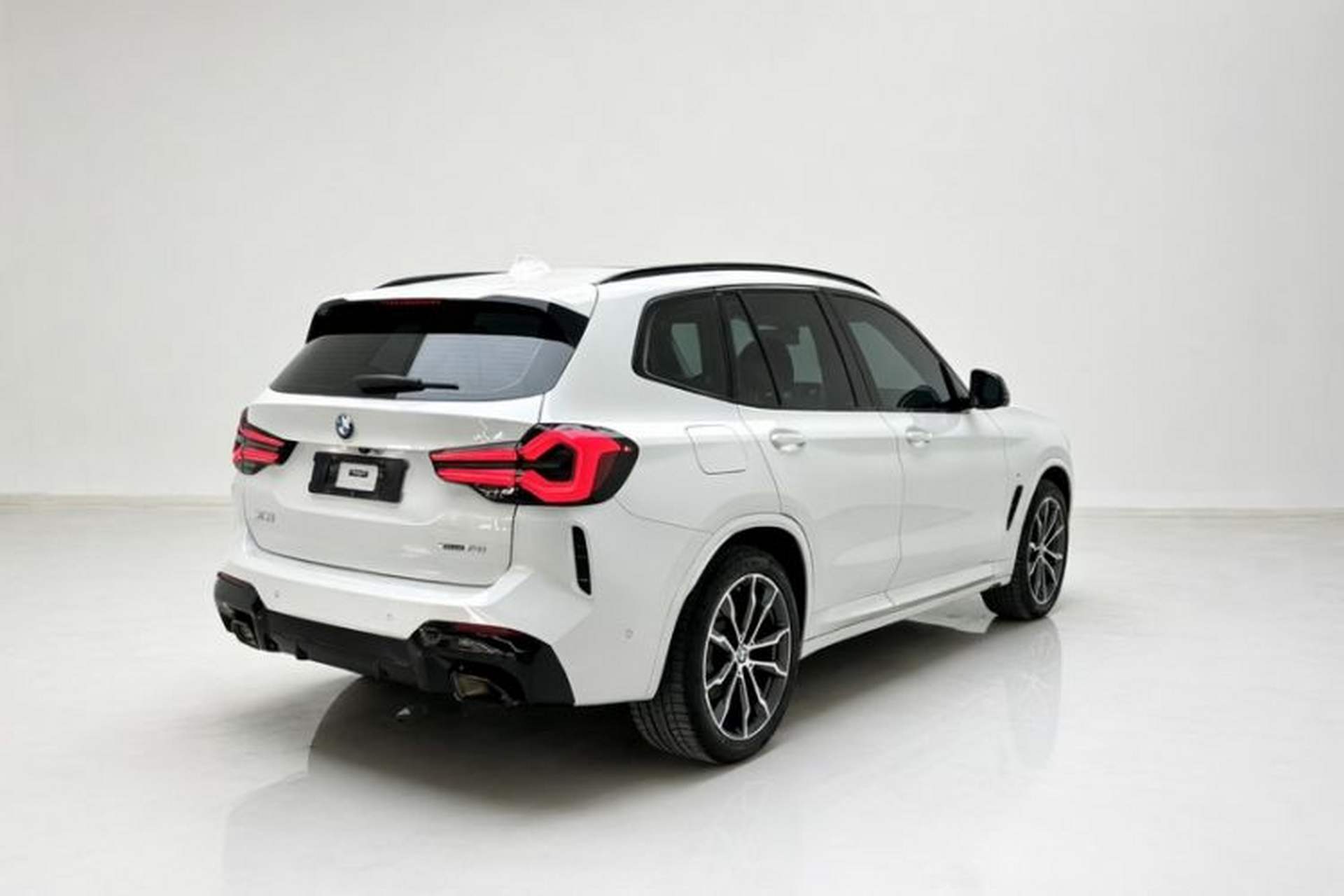 Used BMW X3 2023 xDrive30i Leading Model M Night Edition Package Exterior 2