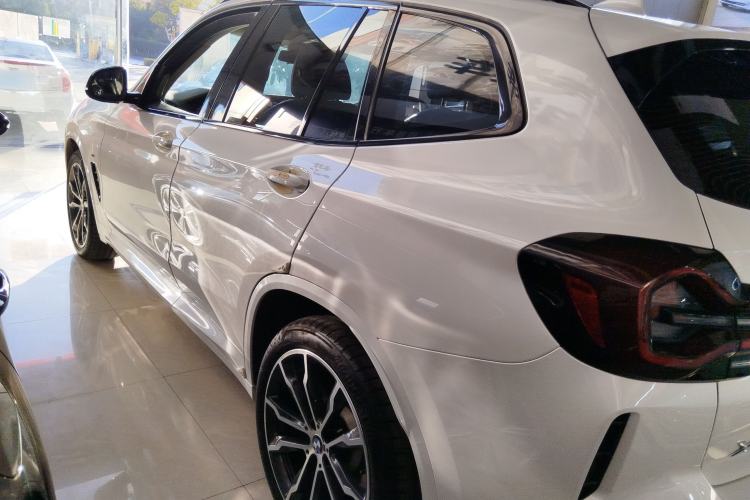 Used BMW X3 2023 xDrive30i Leading Model M Night Edition Package Exterior 3