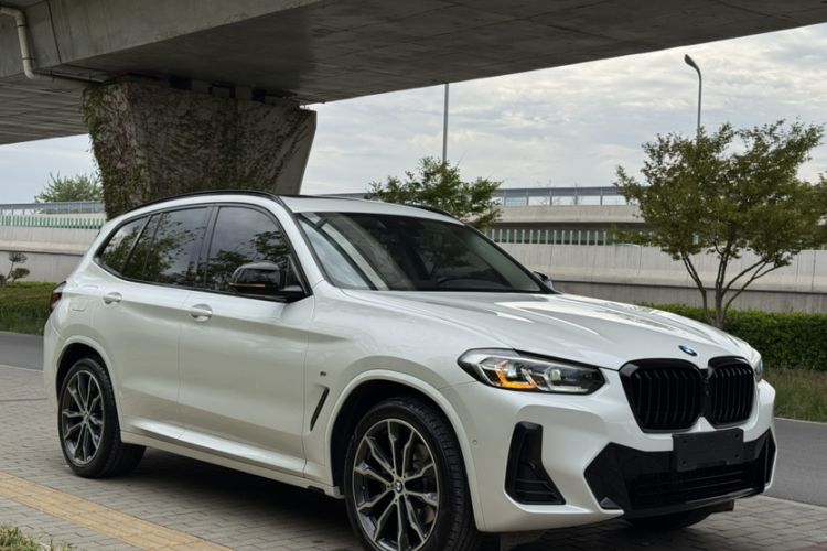 Used BMW X3 2023 xDrive30i Leading Model M Night Edition Package Exterior 3