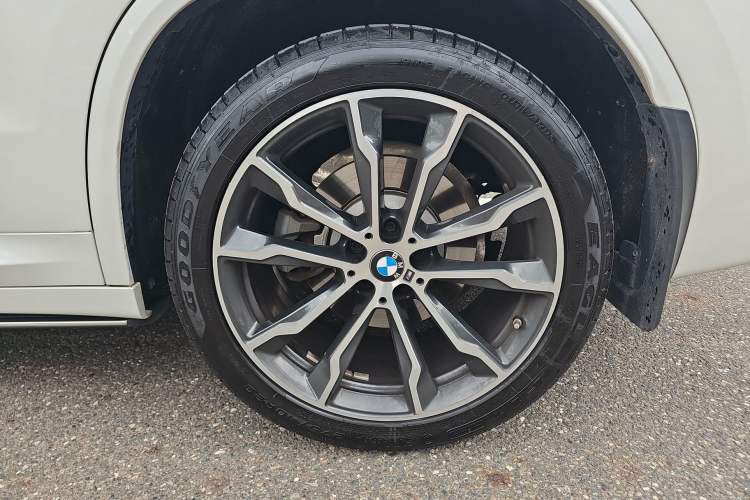 Used BMW X3 2023 xDrive30i Leading Model M Night Edition Package Exterior 4