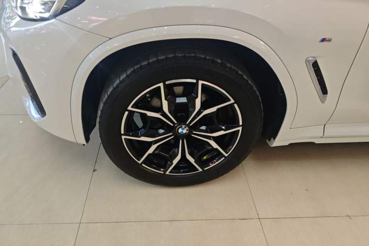 Used BMW X3 2023 xDrive25i M Sport Package Exterior 4