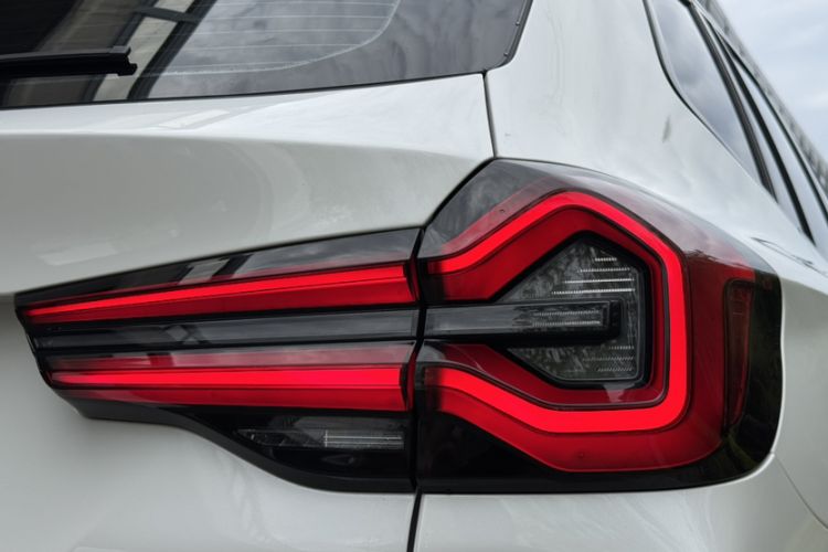 Used BMW X3 2023 xDrive30i Leading Model M Night Edition Package Exterior 4