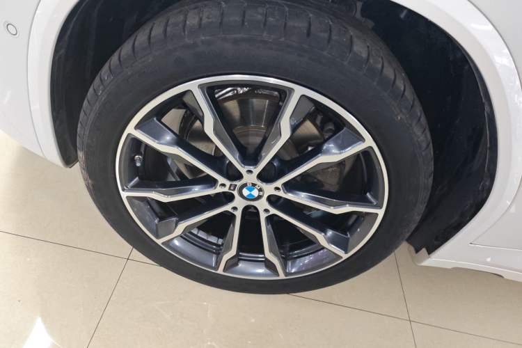 Used BMW X3 2023 Restyled xDrive30i Leading Edition M Night Sky Package Exterior 4