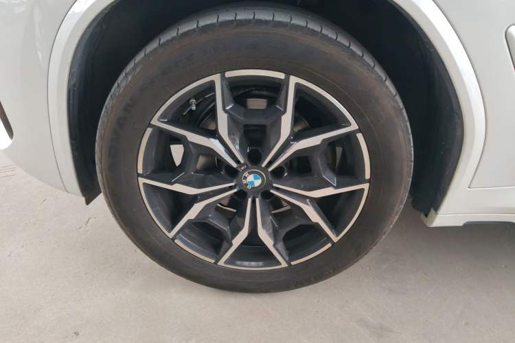 Used BMW X3 2023 xDrive25i M Sport Package Exterior 4