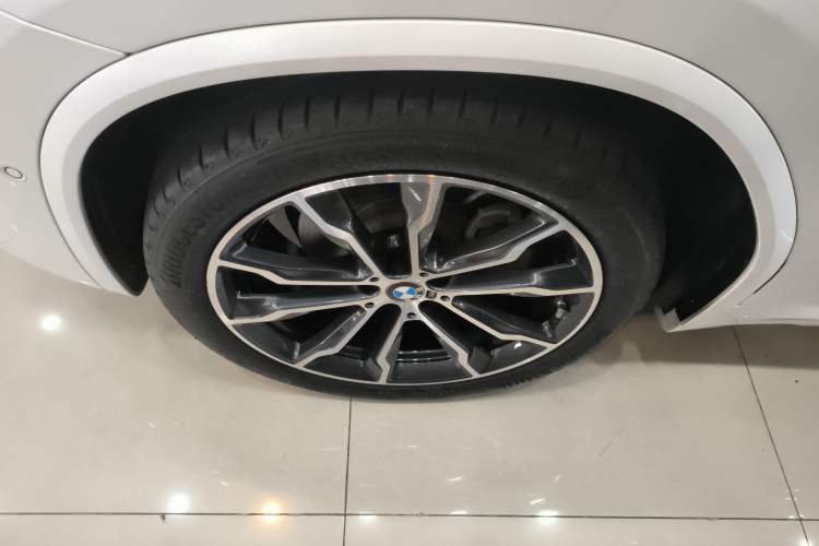 Used BMW X3 2023 xDrive30i Leading Model M Night Edition Package Exterior 4