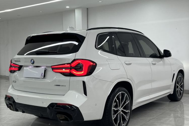 Used BMW X3 2023 Restyled xDrive30i Leading Edition M Night Sky Package Exterior 5