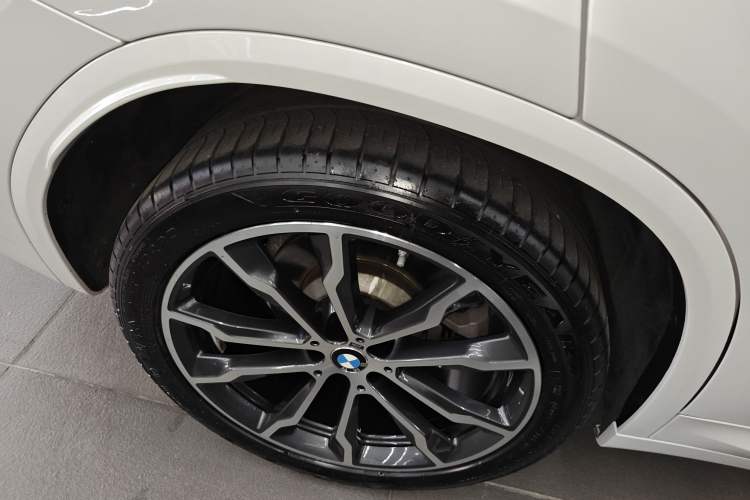 Used BMW X3 2023 xDrive30i Leading Model M Night Edition Package Exterior 5
