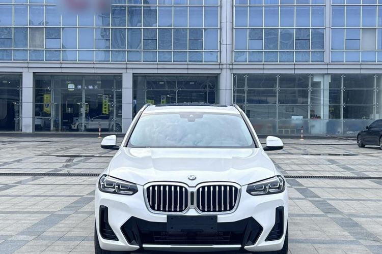 Used BMW X3 2023 xDrive25i M Sport Package Exterior 6