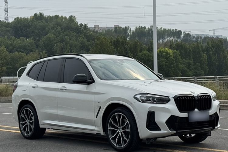 Used BMW X3 2023 xDrive30i Leading Model M Night Edition Package Exterior 6