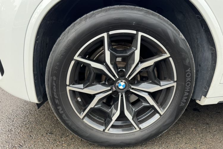 Used BMW X3 2023 xDrive25i M Sport Package Exterior 6