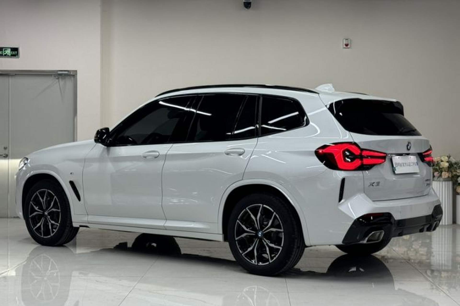 Used BMW X3 2023 xDrive25i M Sport Package Exterior 7