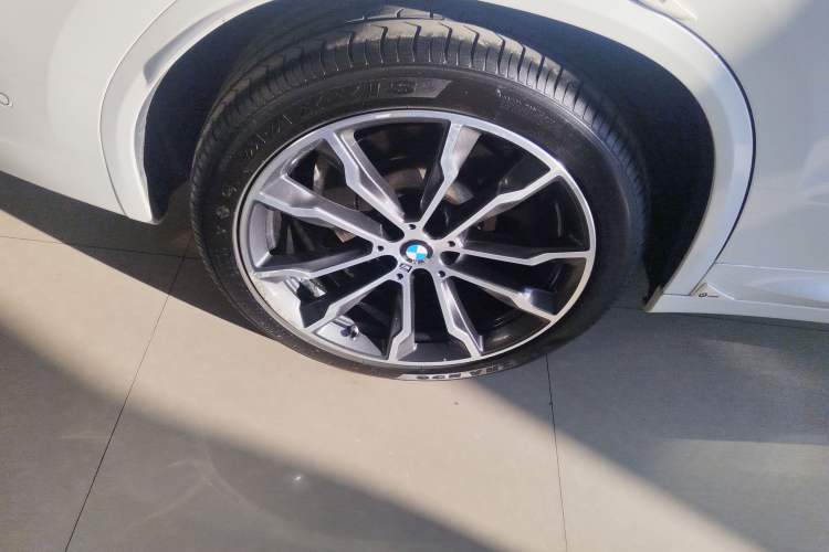 Used BMW X3 2023 xDrive30i Leading Model M Night Edition Package Exterior 8