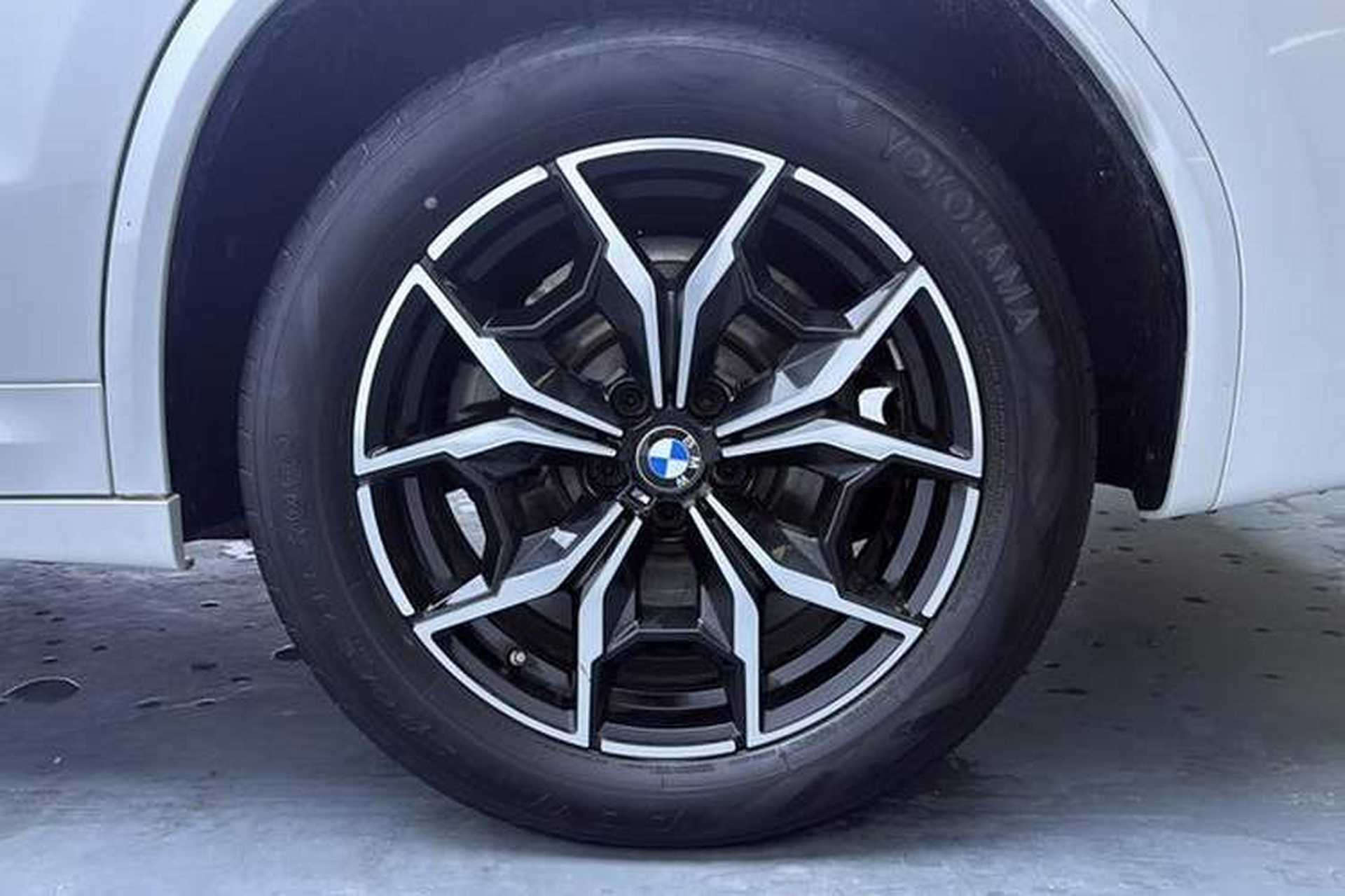 Used BMW X3 2023 xDrive25i M Sport Package Exterior 9