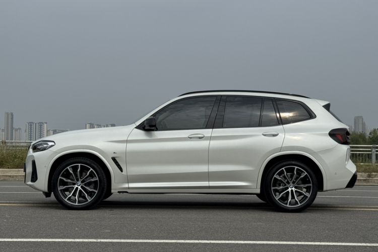 Used BMW X3 2023 xDrive30i Leading Model M Night Edition Package Exterior 9