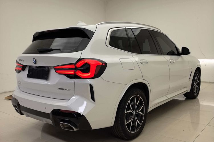 Used BMW X3 2023 xDrive25i M Sport Package Exterior 9