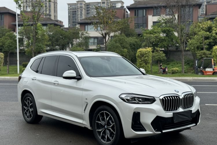 Used BMW X3 2023 xDrive25i M Sport Package Exterior 9
