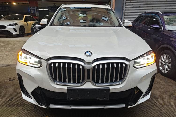Used BMW X3 2023 xDrive25i M Sport Package Front