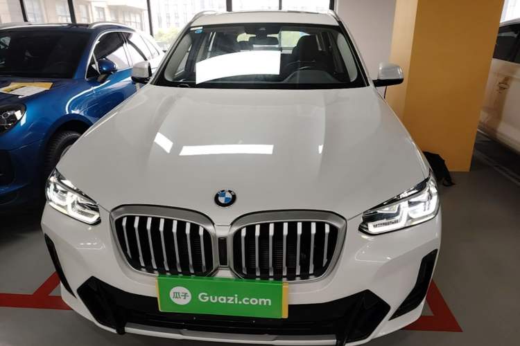 Used BMW X3 2023 xDrive25i M Sport Package Front