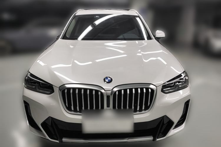Used BMW X3 2023 xDrive25i M Sport Package Front