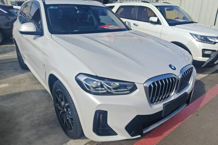 Used BMW X3 2023 xDrive25i M Sport Package Front Right 45 Deg