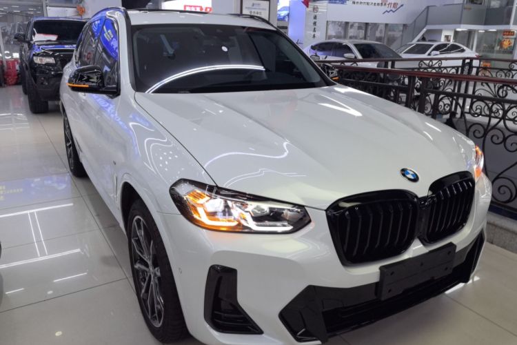 Used BMW X3 2023 Restyled xDrive30i Leading Edition M Night Sky Package Front Right 45 Deg