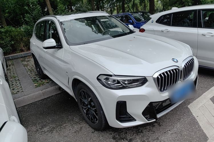 Used BMW X3 2023 xDrive25i M Sport Package Front Right 45 Deg